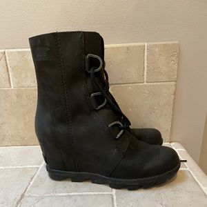 Lightly worn.  Sorel wedges